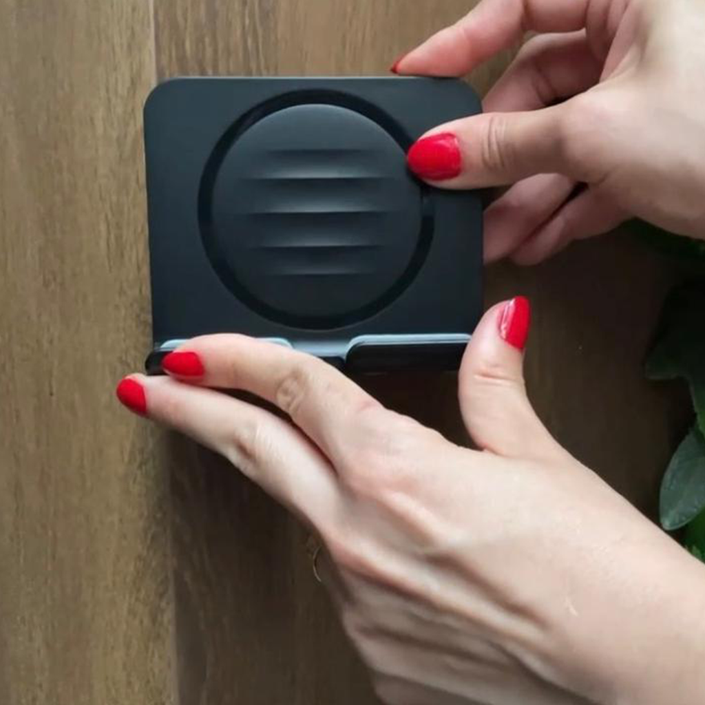 SOPORTE DE PARED PARA CELULARES