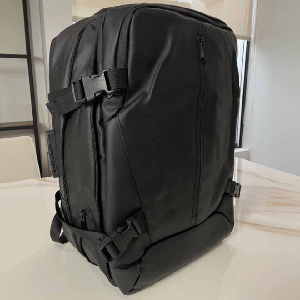 MOCHILA DE VIAJE CON SISTEMA AL VACÍO + BOMBA DE SUCCIÓN