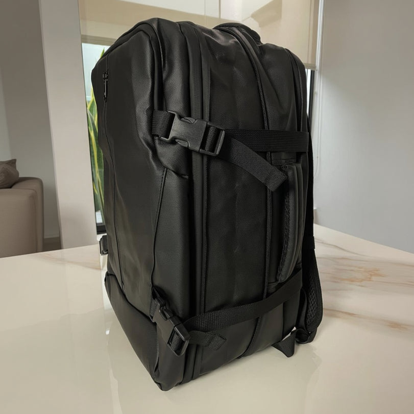 MOCHILA DE VIAJE CON SISTEMA AL VACÍO + BOMBA DE SUCCIÓN